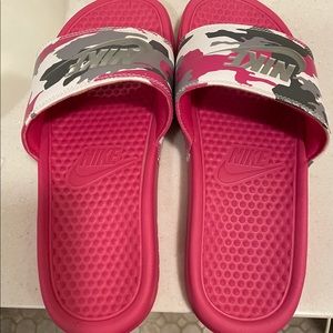 Wore in the house a few times!  Never worn outdoors nike